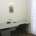 Hotel Jeravi 4*